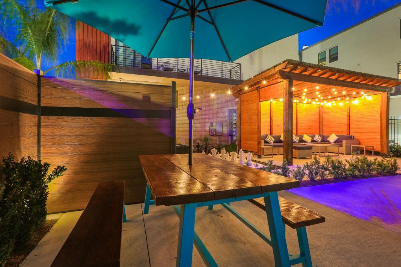 Private Townhouse In A Secure Location Villa New Orleans Exterior photo