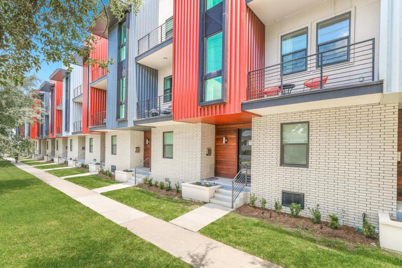 Private Townhouse In A Secure Location Villa New Orleans Exterior photo