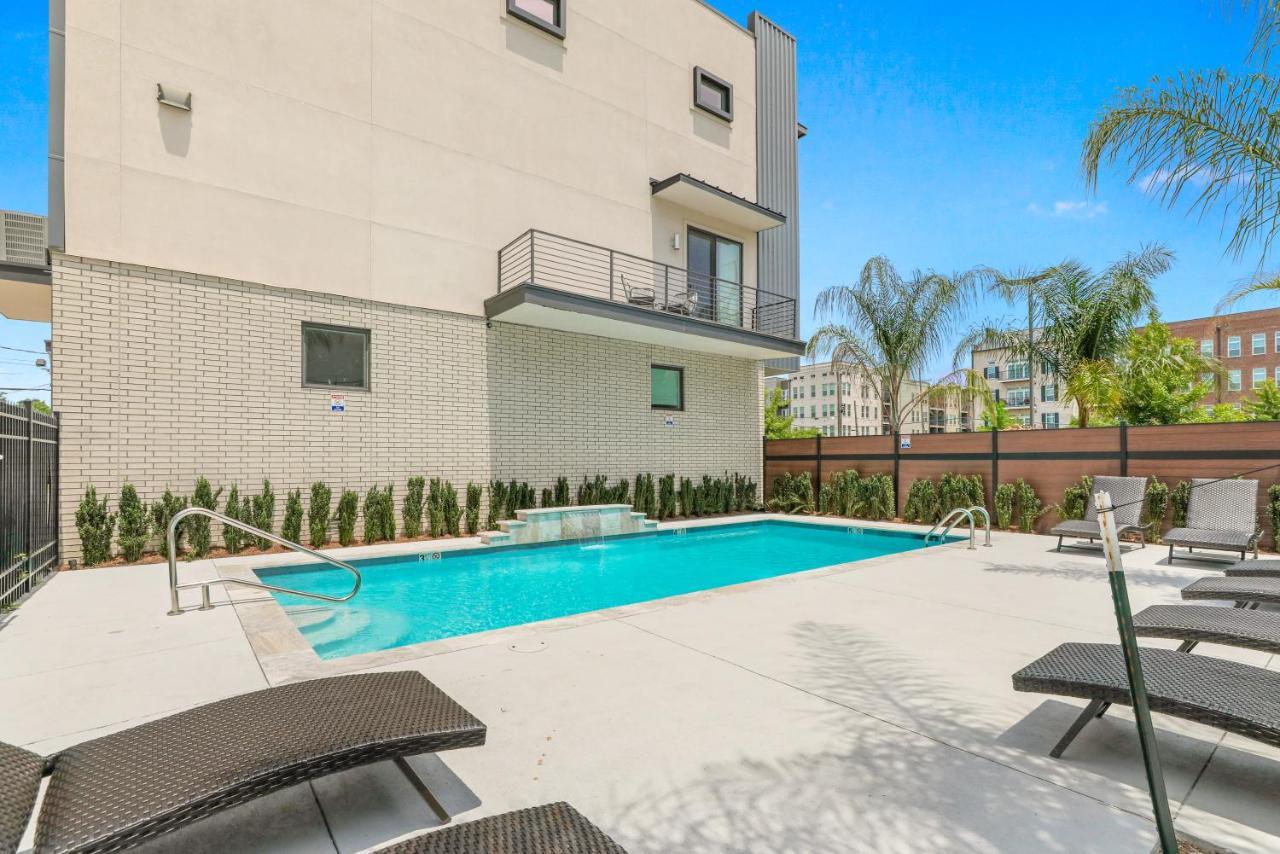 Private Townhouse In A Secure Location Villa New Orleans Exterior photo